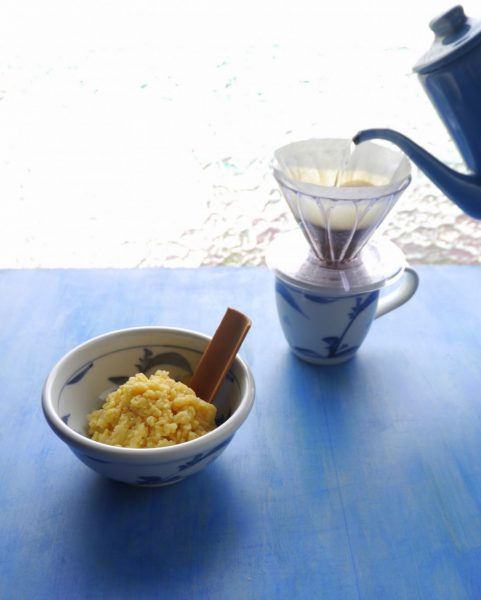 緑豆の漉し餡 - 八ツ橋スプーン