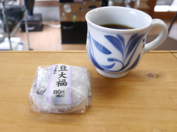 LAWSON 豆大福とコーヒー